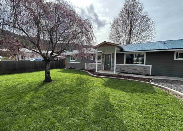 Property at 139 119th St, Orofino, ID 83544, 3 beds, 3 baths