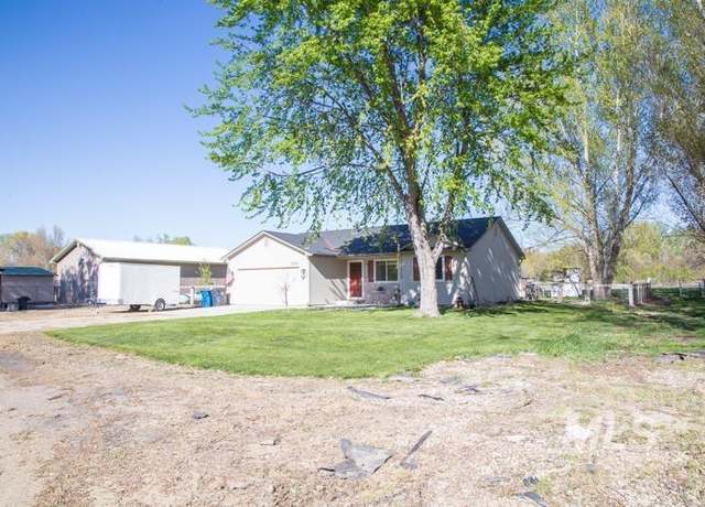 Property at 23150 Stone Ln, Caldwell, ID 83607, 3 beds, 2 baths