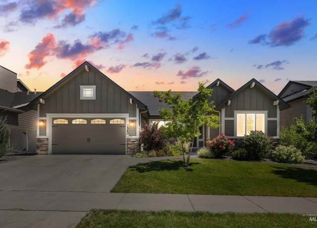 Property at 7560 S Wagons West Ave, Boise, ID 83716, 4 beds, 3 baths