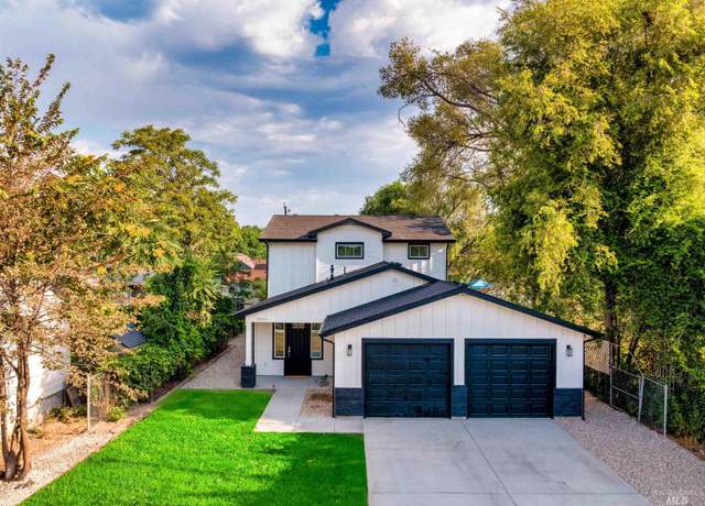 Property at 2013 E Maple, Caldwell, ID 83605, 3 beds, 2.5 baths