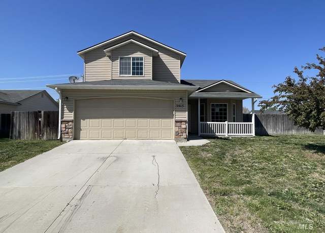 Property at 3915 N Abbott St, Caldwell, ID 83607, 3 beds, 2.5 baths