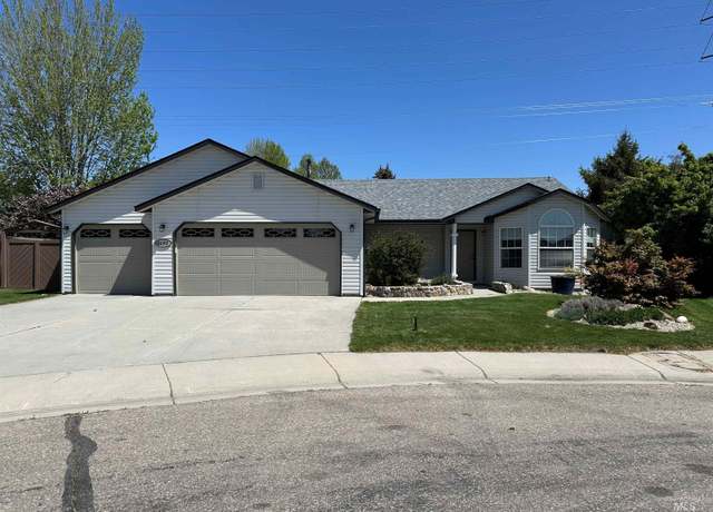 Property at 2070 S Scranton Way, Boise, ID 83709, 3 beds, 2 baths