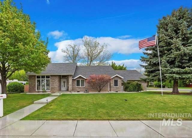 Property at 2072 Candleridge Dr, Twin Falls, ID 83301, 3 beds, 2 baths