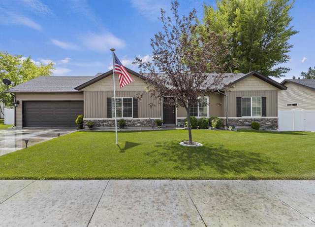 Property at 1011 Lynx, Jerome, ID 83338, 3 beds, 2 baths