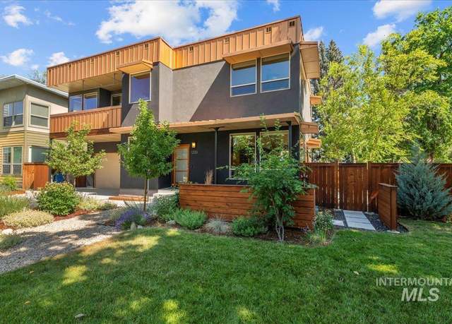 Property at 1200 W Garfield St, Boise, ID 83706, 3 beds, 2.5 baths