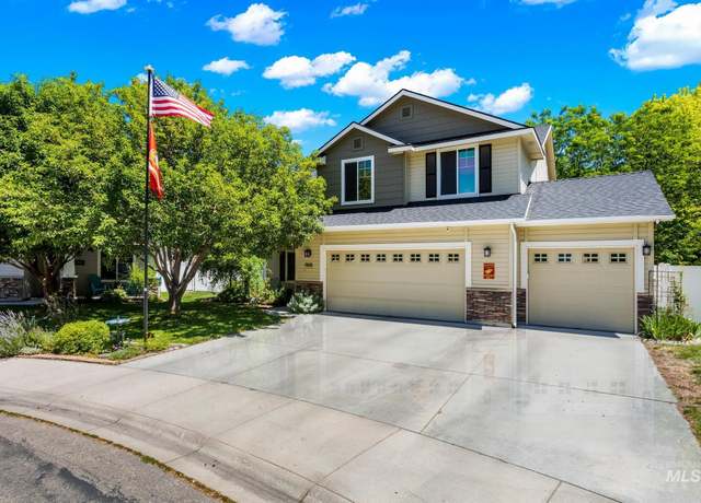 Property at 11818 W Deschutes Dr, Boise, ID 83709, 4 beds, 2.5 baths