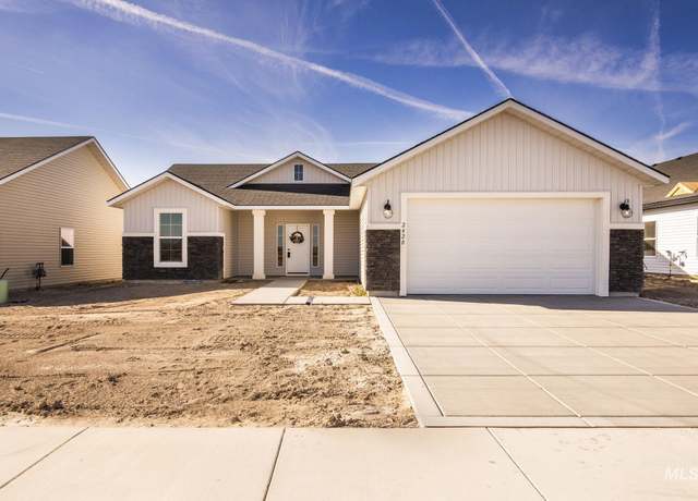 Property at 2420 Lotus Ave, Burley, ID 83318, 3 beds, 2 baths
