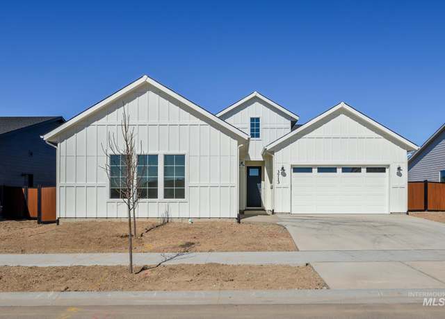 Property at 3713 N San Carlos Way, Star, ID 83669, 3 beds, 2.5 baths