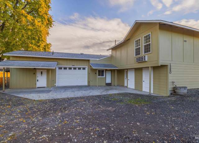 Property at 1380 Elm St, Clarkston, WA 99403, 3 beds, 3 baths