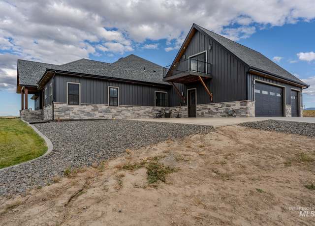Property at 2244 Park Ave, Lewiston, ID 83501, 4 beds, 11 baths
