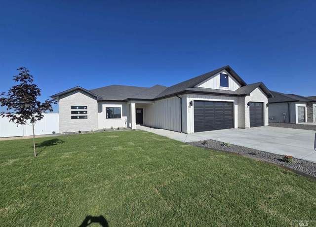 Property at 531 Full Moon Way, Twin Falls, ID 83301, 4 beds, 2 baths