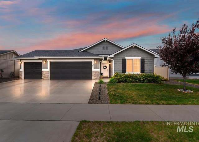 Property at 1988 W Wood Chip Dr, Meridian, ID 83642, 4 beds, 2 baths