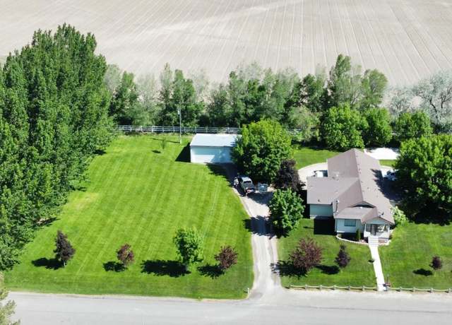 Property at 486 W 45 N, Burley, ID 83318, 4 beds, 3 baths