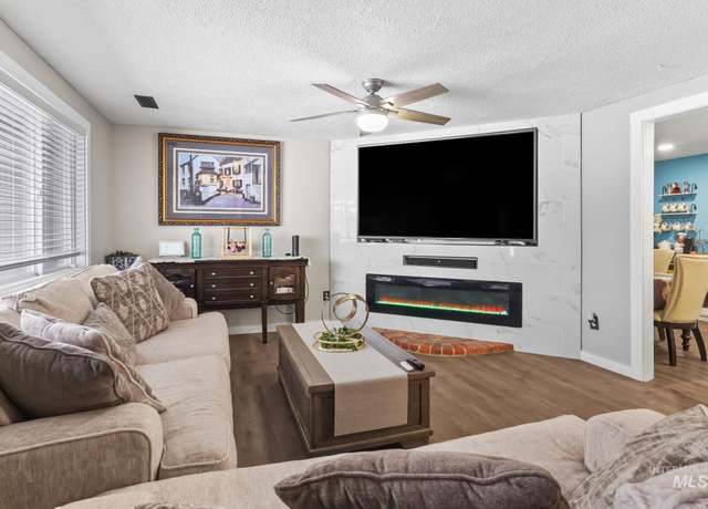 Property at 15201 Christopher, Caldwell, ID 83607, 3 beds, 2 baths