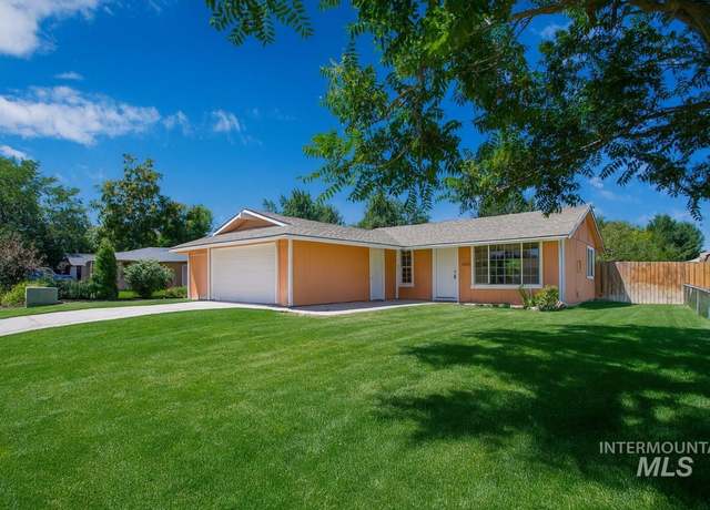 Property at 1221 N La Cresta Ave, Caldwell, ID 83605, 2 beds, 1 bath