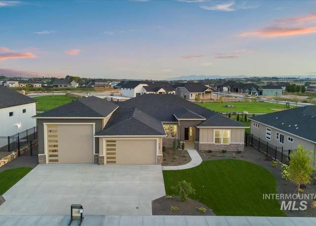 Property at 7131 E Chicken Hawk Loop, Nampa, ID 83686, 3 beds, 3 baths