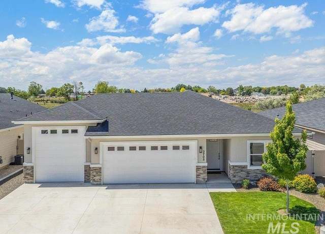 Property at 3705 S Julianite, Nampa, ID 83686, 3 beds, 2 baths