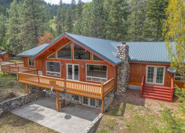 Property at 161 Hammer Creek Rd, White Bird, ID 83554, 4 beds, 4 baths
