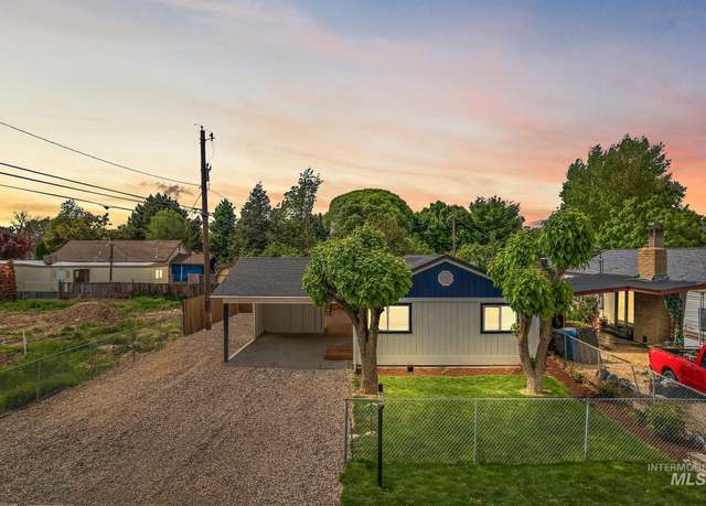 Property at 111 2nd Ave, Nampa, ID 83687, 2 beds, 1 bath