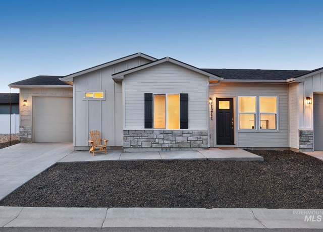 Property at 1211 Phillips Cir, Ontario, OR 97914-3905, 2 beds, 2 baths