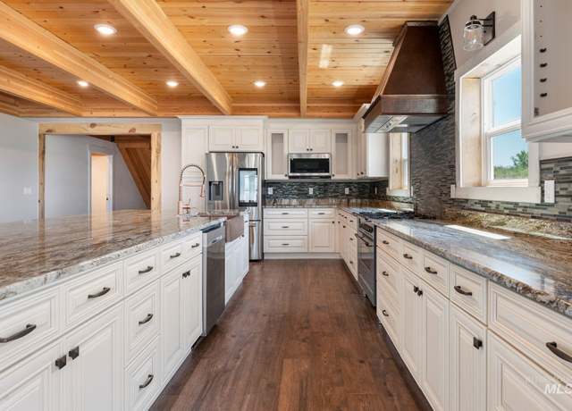 Property at 188 Golden Acres Dr, Grangeville, ID 83530, 4 beds, 4 baths