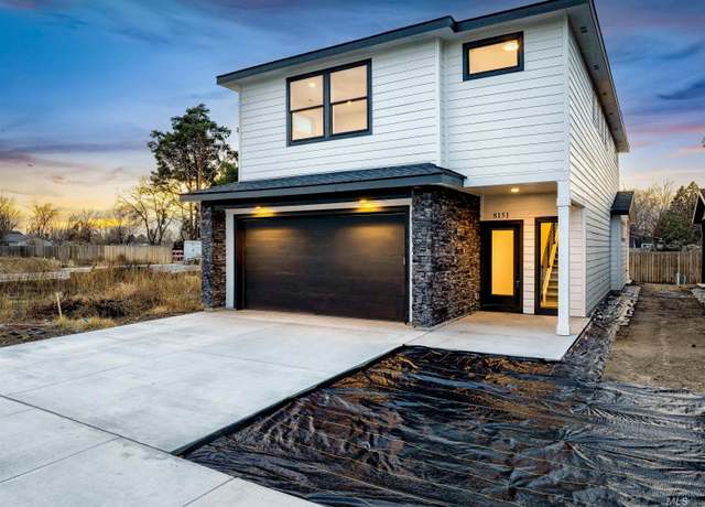 Property at 8151 N Breezy Ave, Boise, ID 83714, 3 beds, 2.5 baths