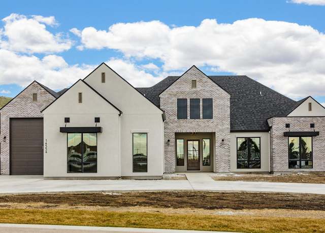 Property at 7761 W Diamond Lake Dr, Boise, ID 83714, 4 beds, 4.5 baths