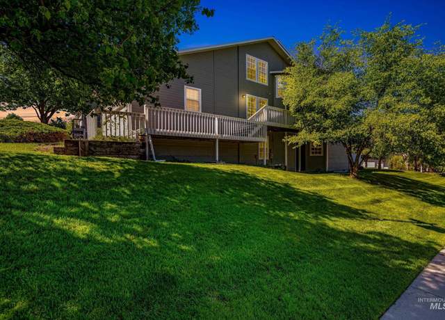 Property at 1664 E Sendero Ln, Boise, ID 83712-6626, 3 beds, 3 baths