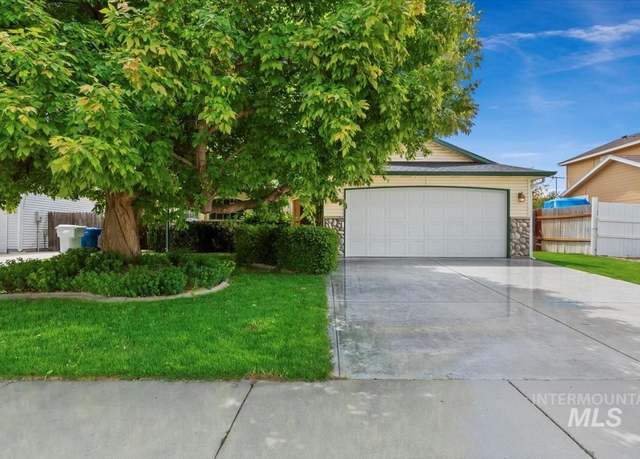 Property at 7687 Cedarbrook Dr, Nampa, ID 83687-9411, 3 beds, 2 baths