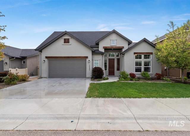 Property at 3090 NW 13th St, Meridian, ID 83646, 3 beds, 2.5 baths