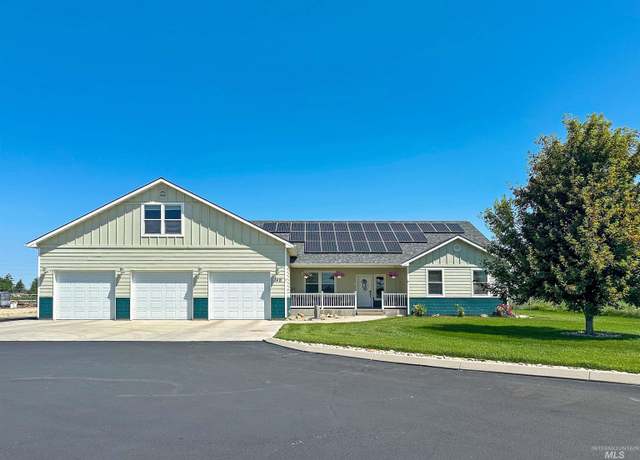 Property at 3415 Marble Front Rd, Caldwell, ID 83605, 3 beds, 2.5 baths