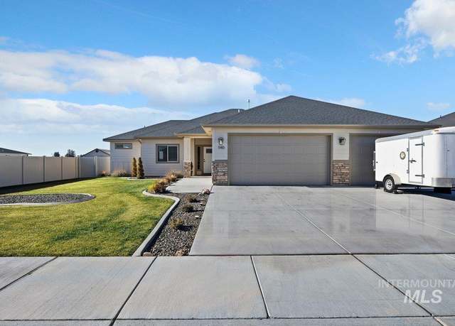 Property at 1140 Boulder Mountain St, Kimberly, ID 83341, 3 beds, 2 baths