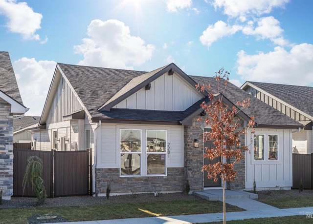 Property at 2281 E Hidcote St, Meridian, ID 83642, 3 beds, 2 baths