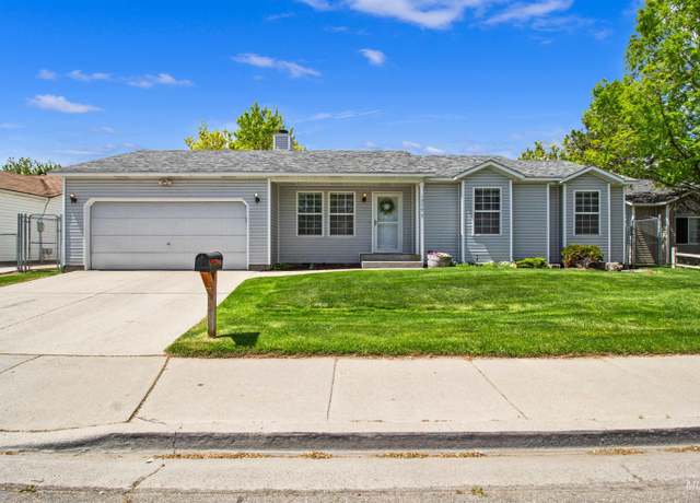 Property at 1229 Blake, Twin Falls, ID 83301, 3 beds, 2 baths