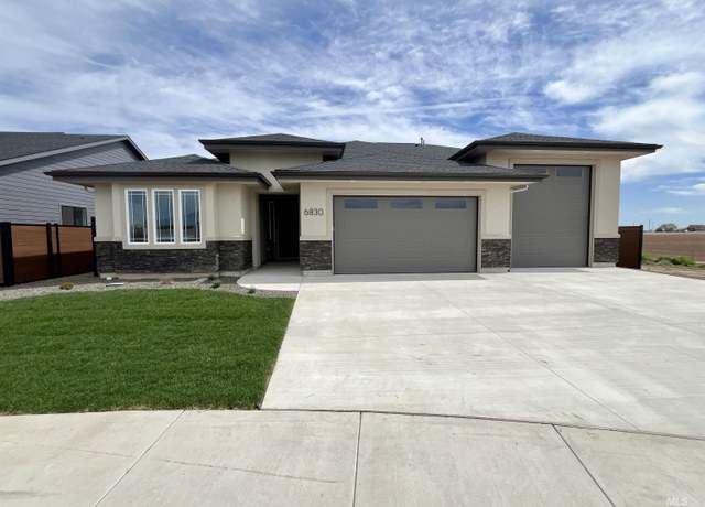 Property at 6830 N Fireball Ave, Meridian, ID 83646, 3 beds, 2.5 baths