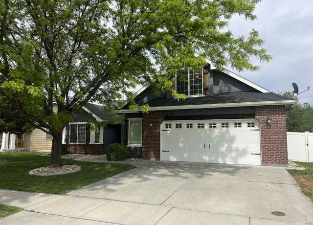 Property at 632 S Slate Creek Way, Nampa, ID 83686, 4 beds, 2 baths