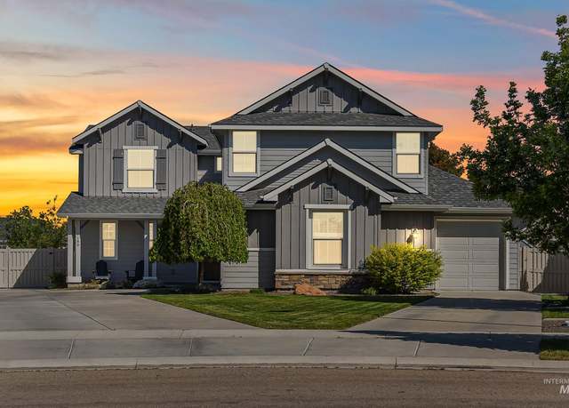 Property at 1180 Overland Trail St, Middleton, ID 83644, 5 beds, 3.5 baths