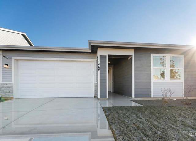 Property at 11207 Overhang St, Caldwell, ID 83605, 3 beds, 2 baths