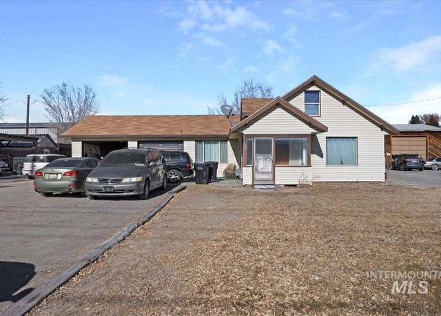 Property at 204 E 5th St, Burley, ID 83318, 3 beds, 1 bath