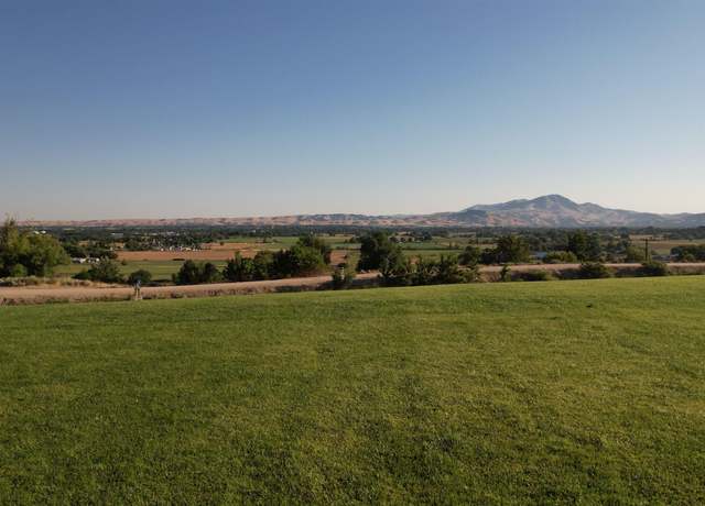 Property at 4515 Old Freeze Out, Emmett, ID 83617, 3 beds, 3 baths