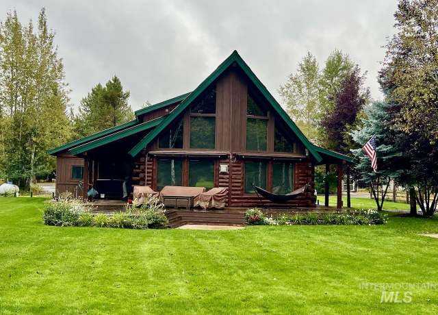 Property at 1610 Timber Cir, Mccall, ID 83638, 3 beds, 2 baths