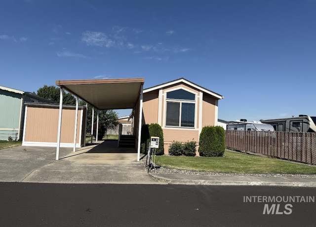 Property at 2015 6th Ave Unit 310C, Clarkston, WA 99403, 2 beds, 2 baths