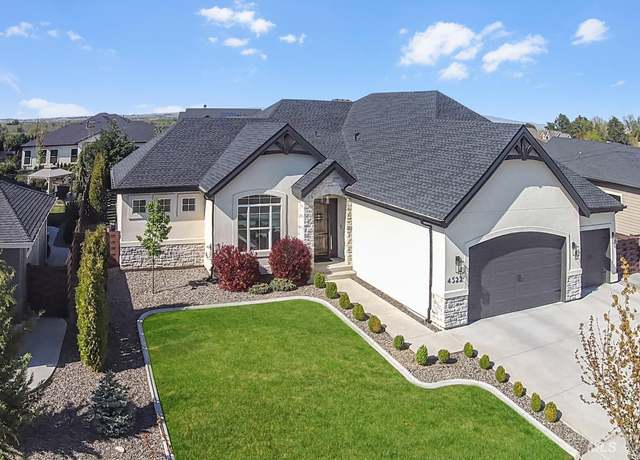 Property at 4522 W Sugar Tree Dr, Meridian, ID 83646, 5 beds, 3.5 baths