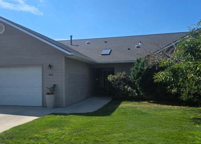 Property at 822 15th Ave, Lewiston, ID 83501, 4 beds, 3 baths