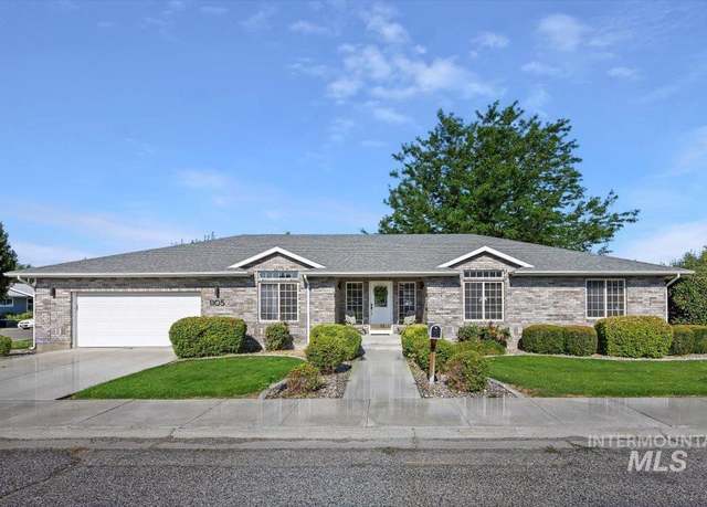 Property at 1105 Utah St, Gooding, ID 83330-0000, 3 beds, 2 baths