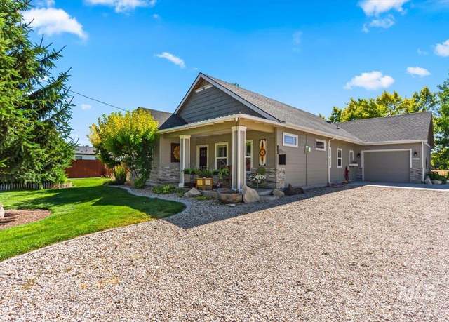 Property at 4227 S Happy Vly, Nampa, ID 83686, 3 beds, 2 baths
