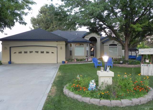 Property at 421 Morning Sun Dr, Nampa, ID 83686, 3 beds, 2 baths