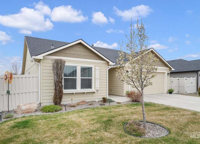 Property at 101 N Voyage Ave, Caldwell, ID 83605, 3 beds, 2 baths