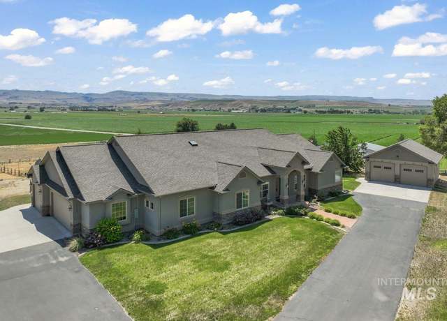 Property at 10989 Rift Valley Dr, Caldwell, ID 83607, 4 beds, 3 baths