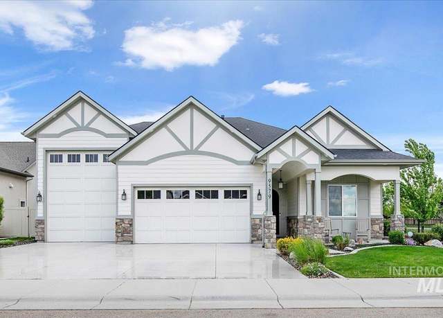 Property at 9579 W Ringle Creek St, Star, ID 83669, 3 beds, 2.5 baths